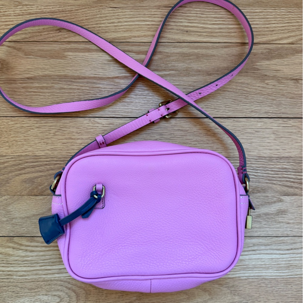 J CREW Bubblegum Pink Pebbled leather purse with lock & cross body strap NEW!